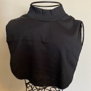 Le Turtle Women’s Turtle Neck